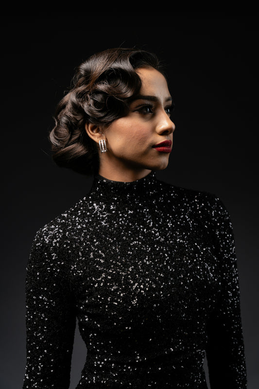 How to Accessorize a Formal Dress: Transform Your Evening Look