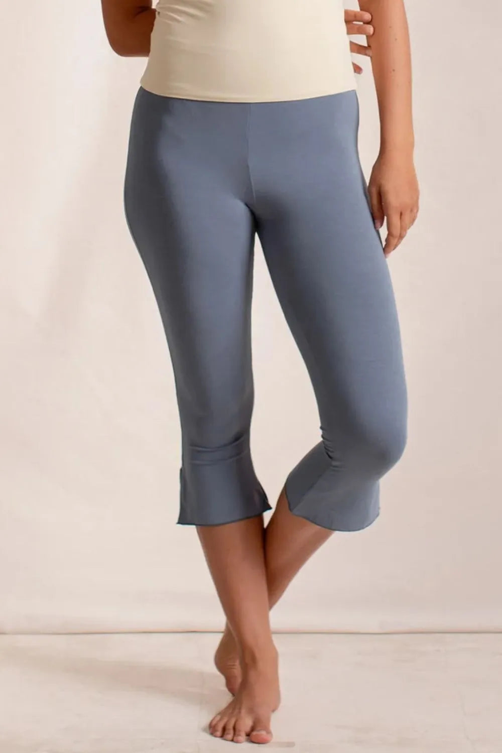 Side Slit Capris Leggings - LODIMAE FASHION