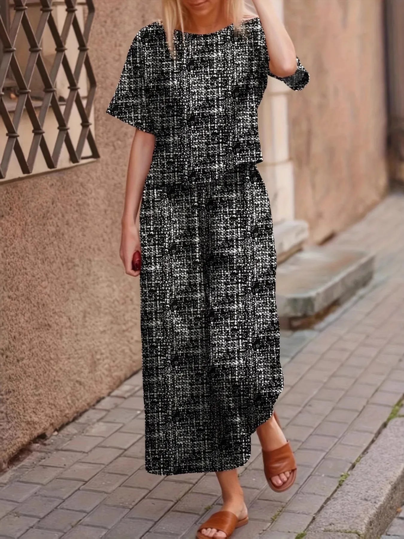 Round Neck Short Sleeve Top and Pants Set - LODIMAE FASHION