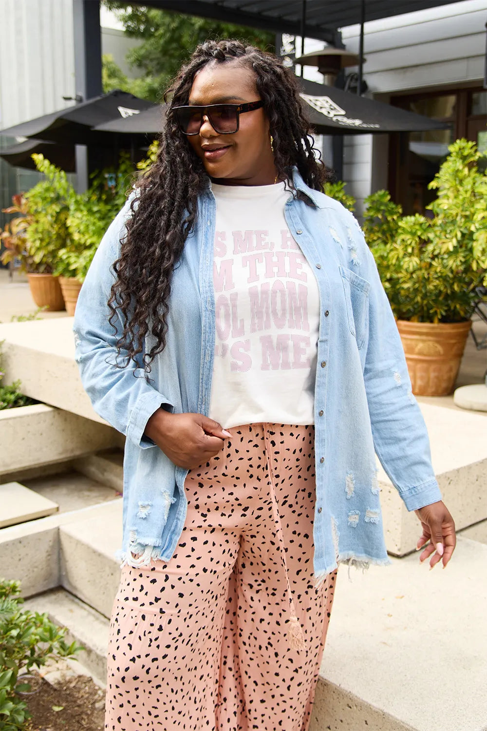 Simply Love Full Size IT'S ME,HI I'M THE COOL MOM IT'S ME Round Neck T-Shirt - LODIMAE FASHION