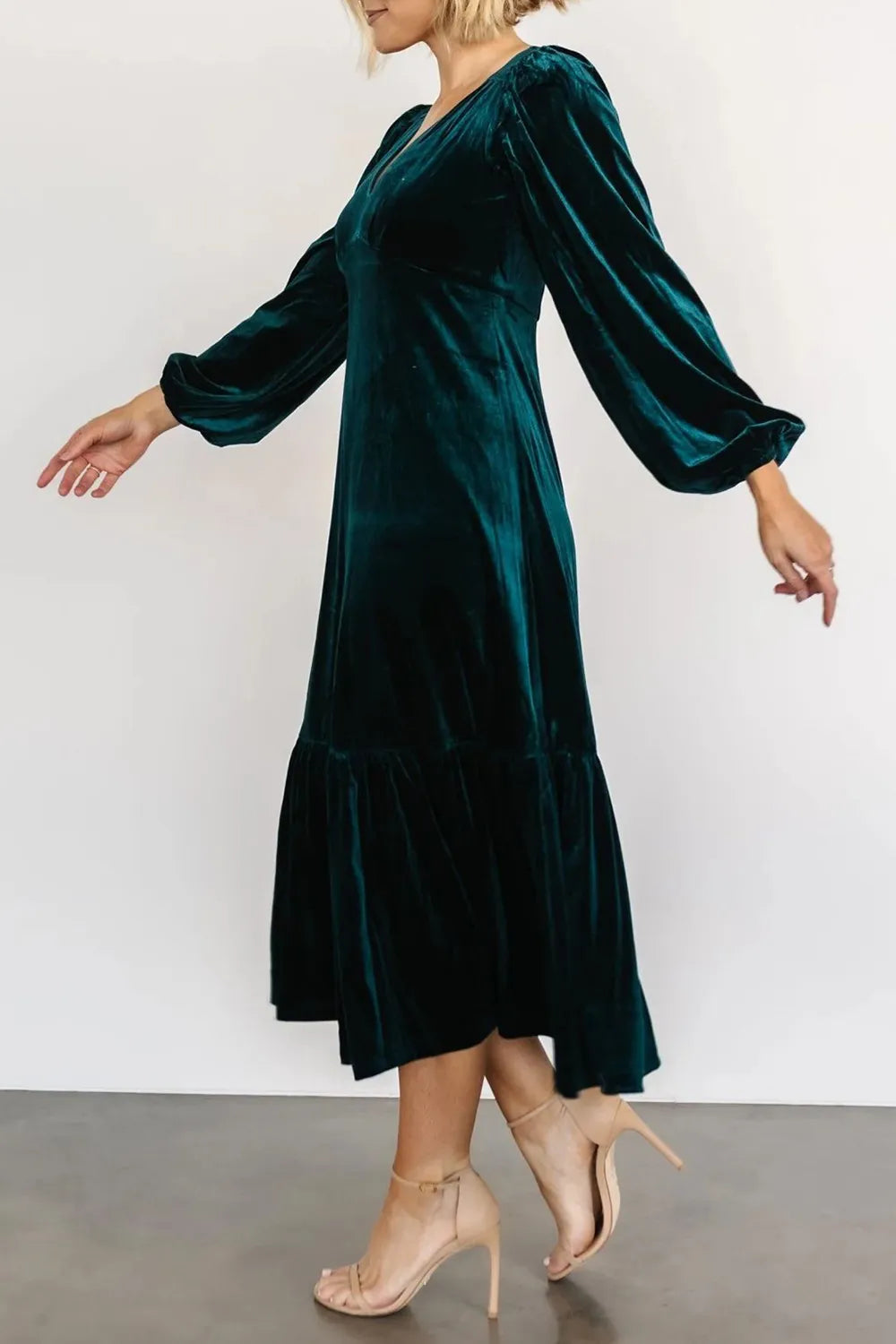 V-Neck Long Sleeve Midi Velvet Dress - LODIMAE FASHION
