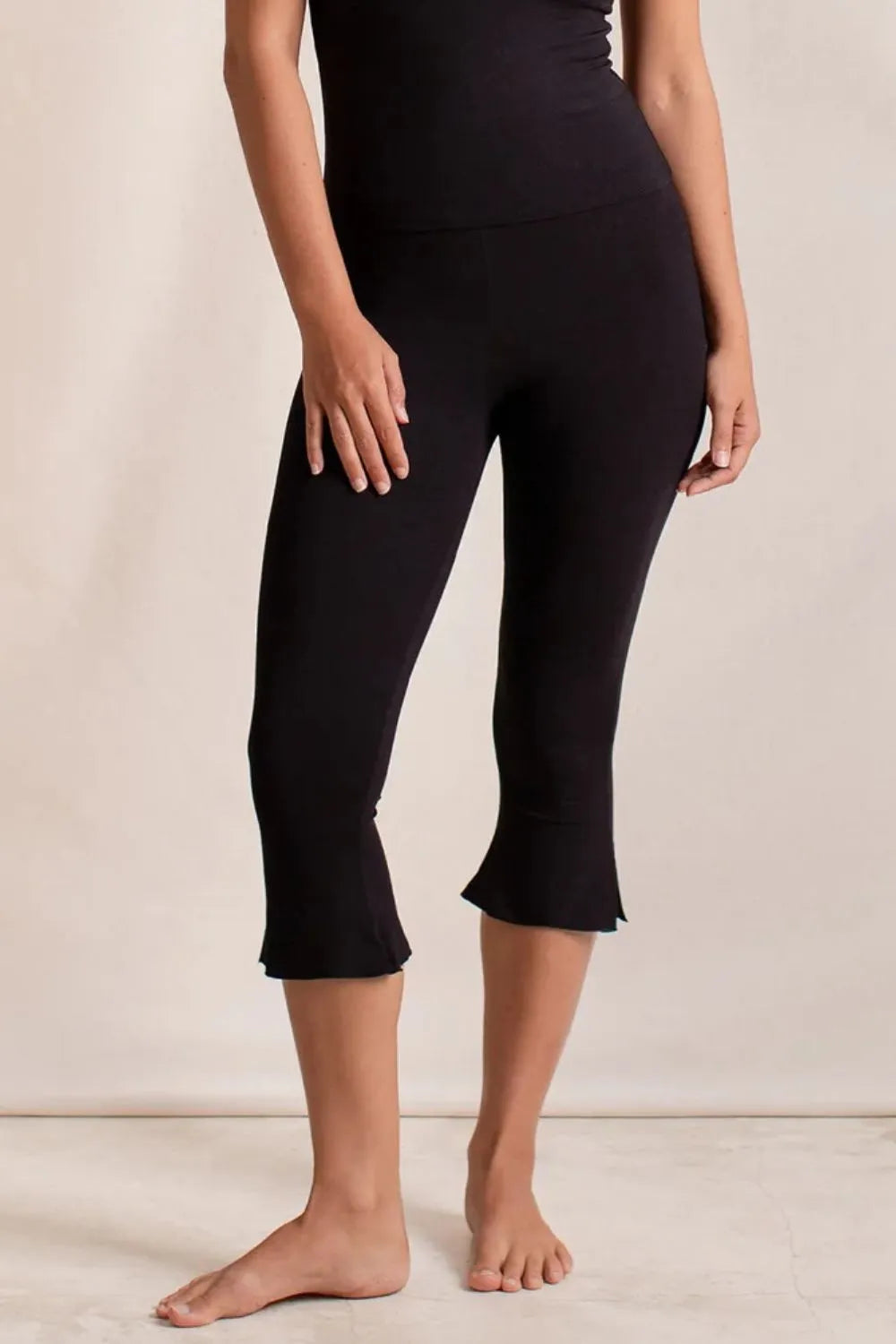 Side Slit Capris Leggings - LODIMAE FASHION