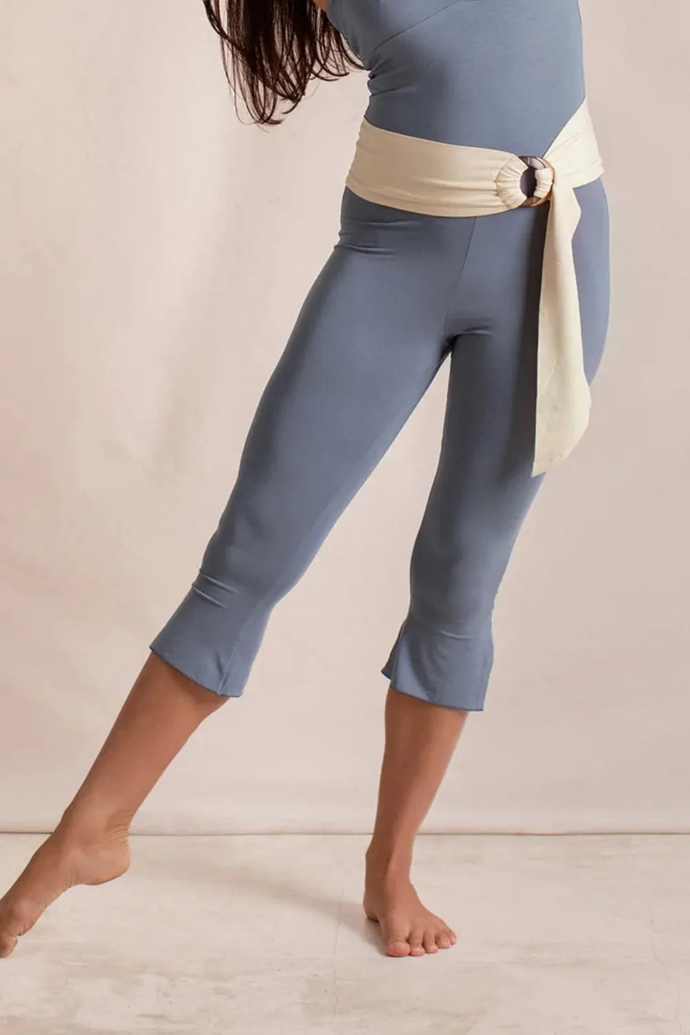 Side Slit Capris Leggings - LODIMAE FASHION 