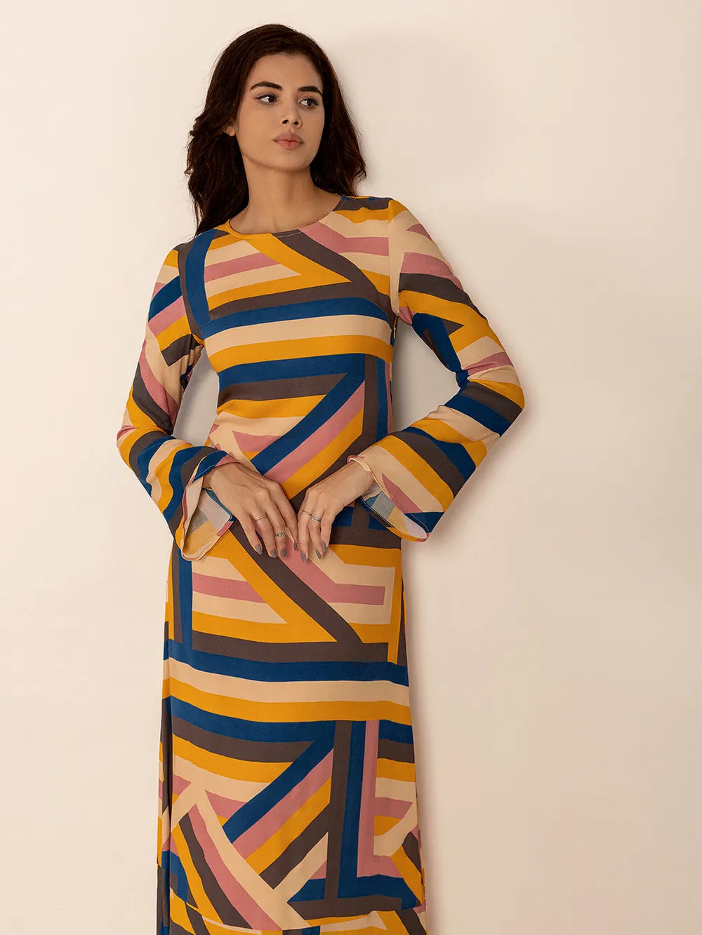 Contrast Round Neck Flare Sleeve Midi Dress - LODIMAE FASHION 