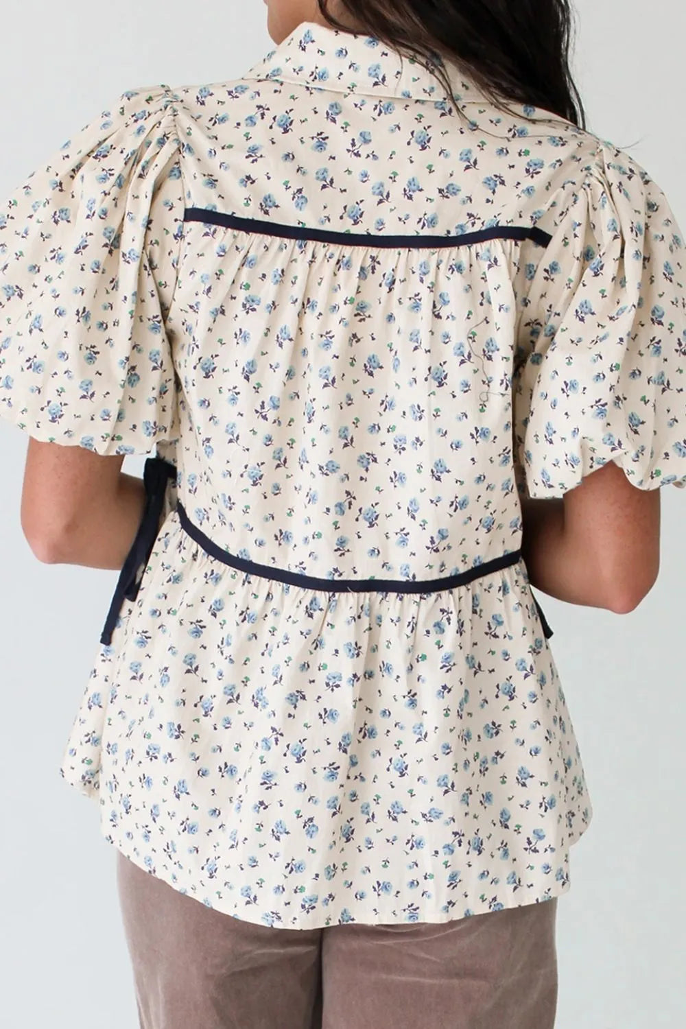 Contrast Trim Floral Puff Short Sleeve Shirt - LODIMAE FASHION 
