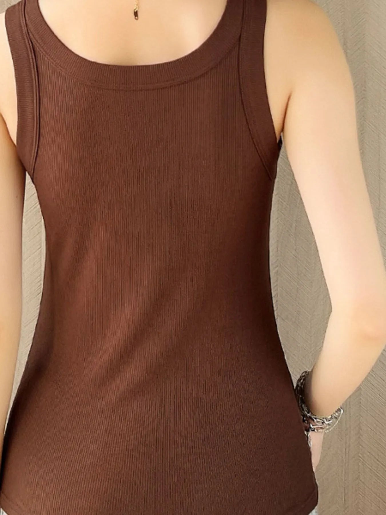 Scoop Neck Tank Top - LODIMAE FASHION 