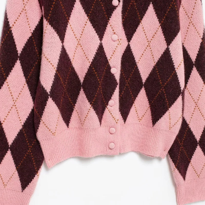 Women Fashion Plaid Single Breasted Knitted Sweater - LODIMAE FASHION 