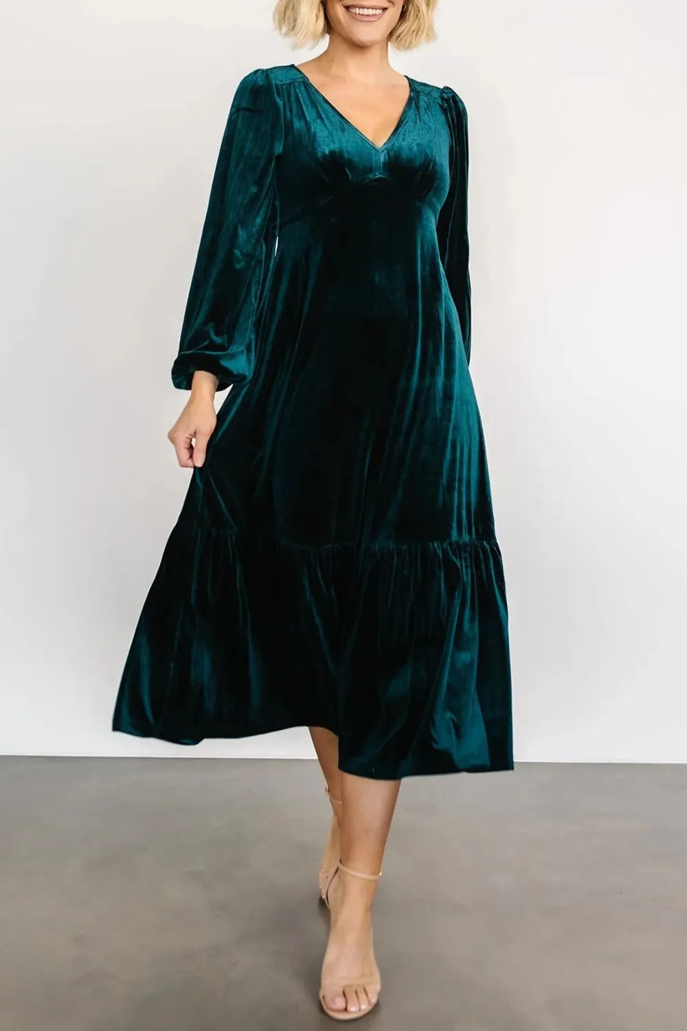 V-Neck Long Sleeve Midi Velvet Dress - LODIMAE FASHION 