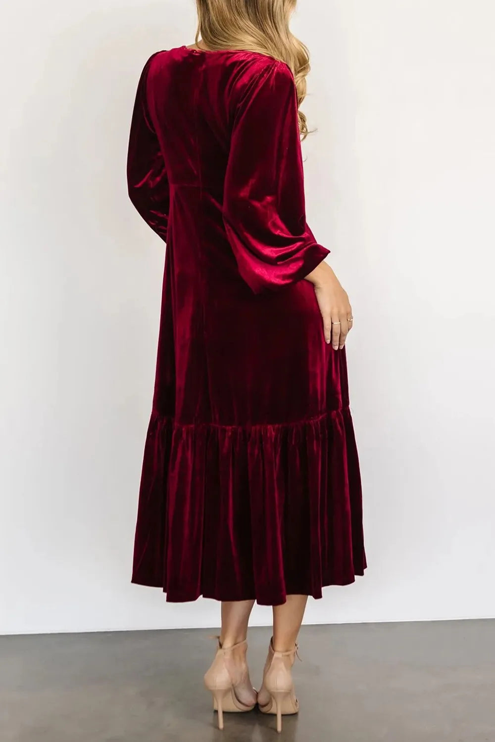 V-Neck Long Sleeve Midi Velvet Dress - LODIMAE FASHION 